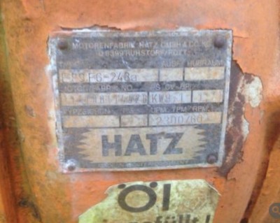 HATZ-Typenschild, Motor.JPG